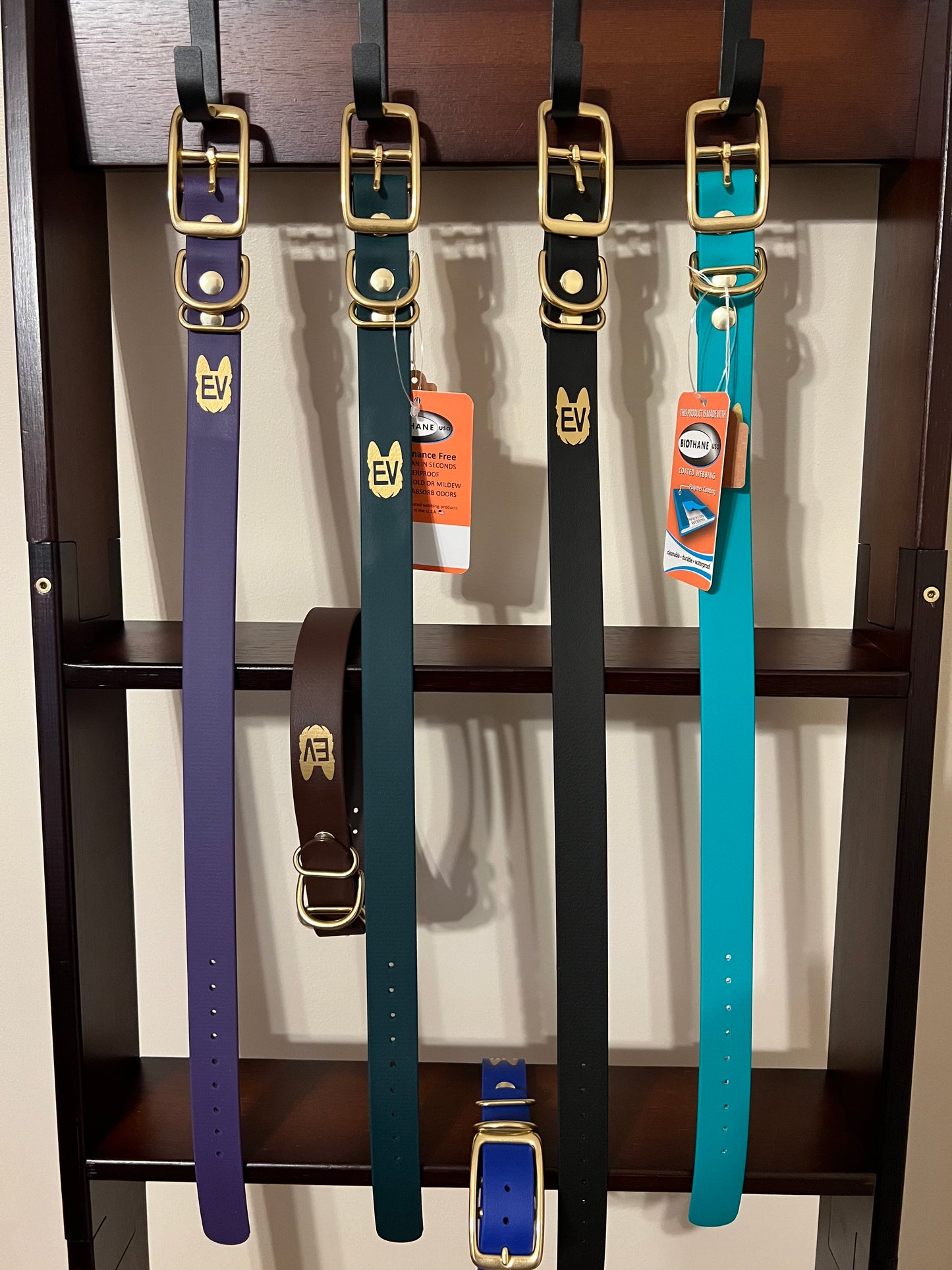 Camelback collars in Violet, Brown, Green, Indigo, Black, Teal