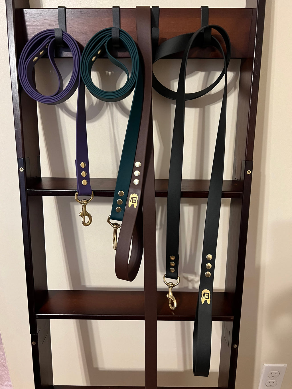 Elk Hill Leashes in Violet, Green, Brown, Black