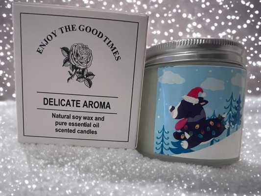 Sweetgrass Scent 3.5 oz Candle- Dog Themed